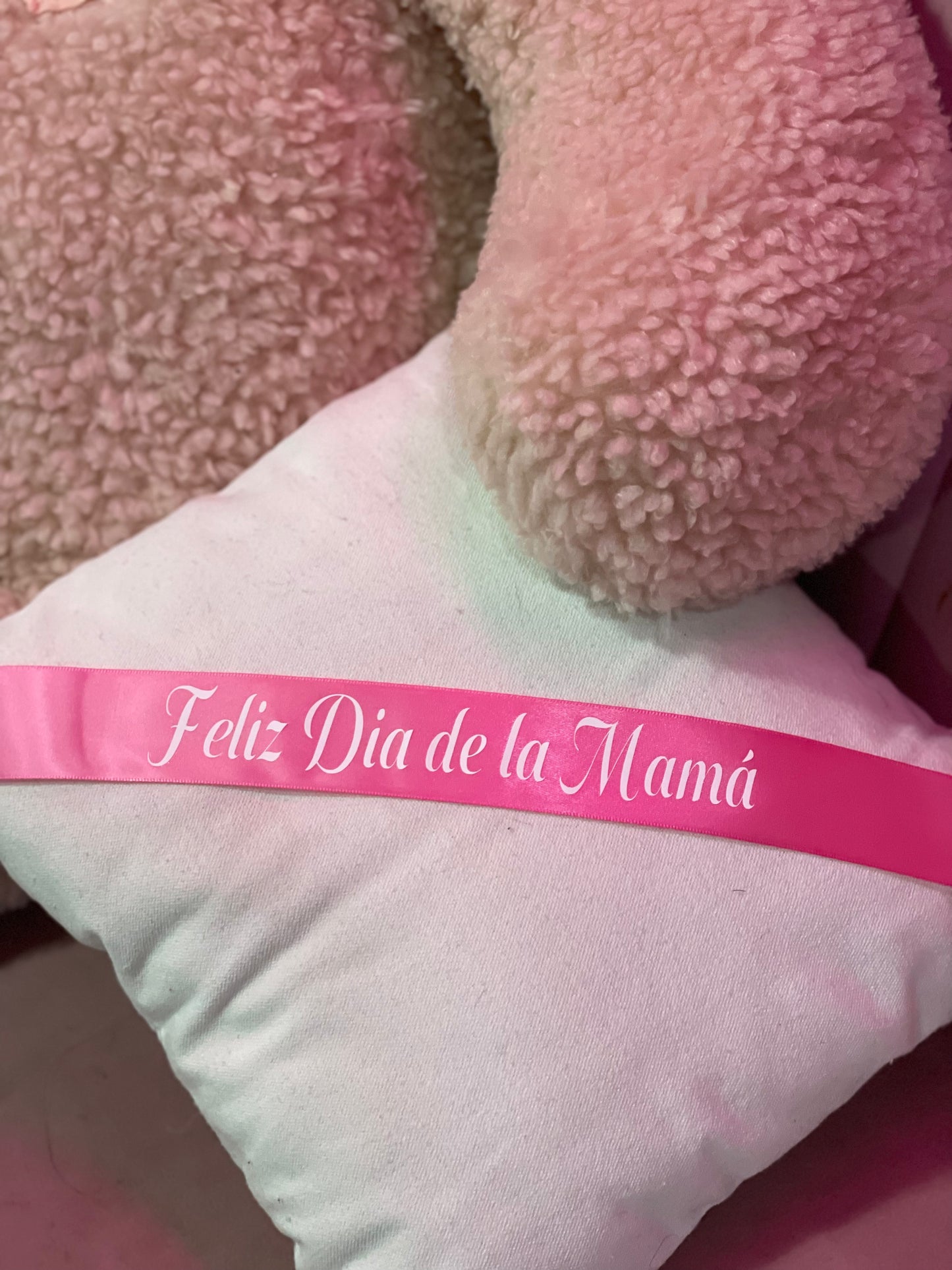 Mother’s Day Ribbon
