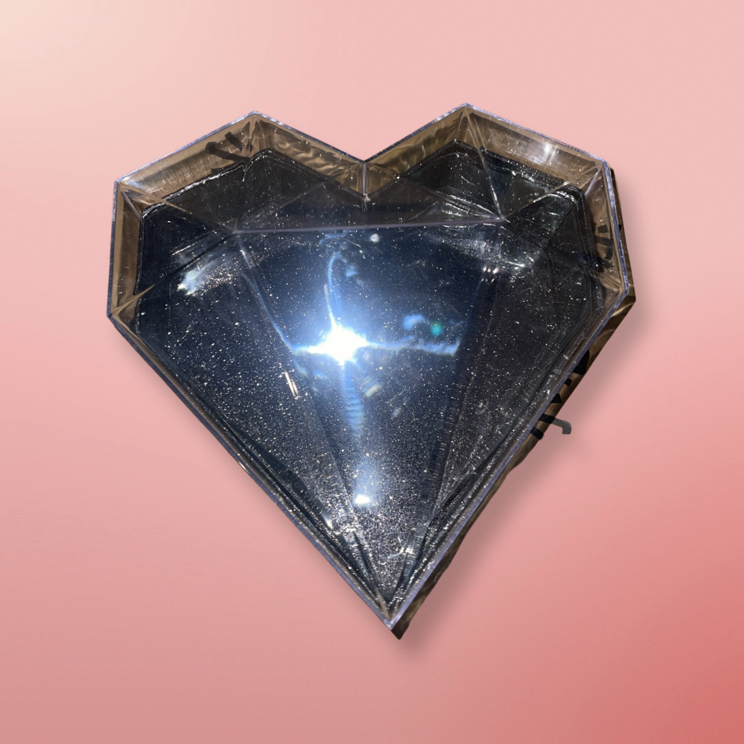 DIAMOND HEART GLOSSY BOX